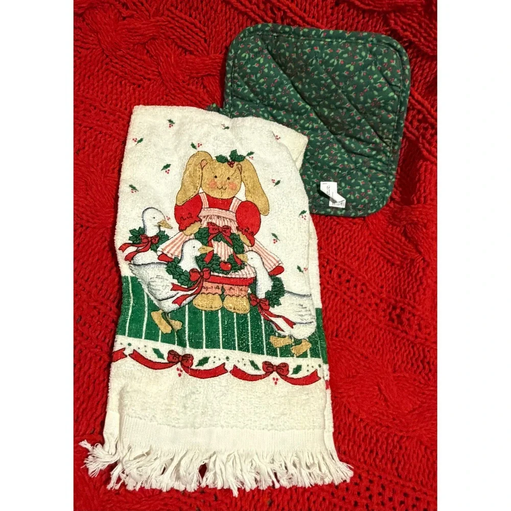 Vintage B&D Christmas Kitchen Towel n  Potholder Set Bunny Geese Country Holiday